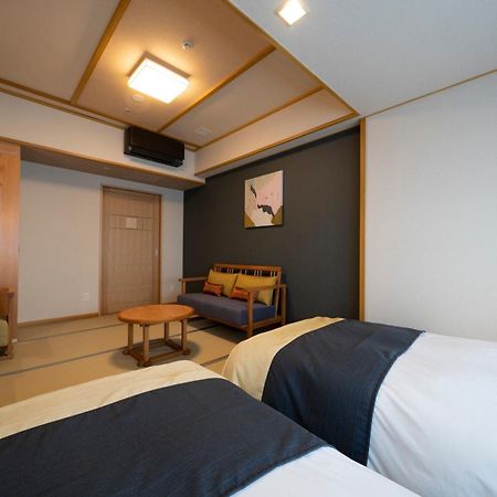 Kyoto Umekoji Kadensho 호텔 외부 사진 A room at the hotel