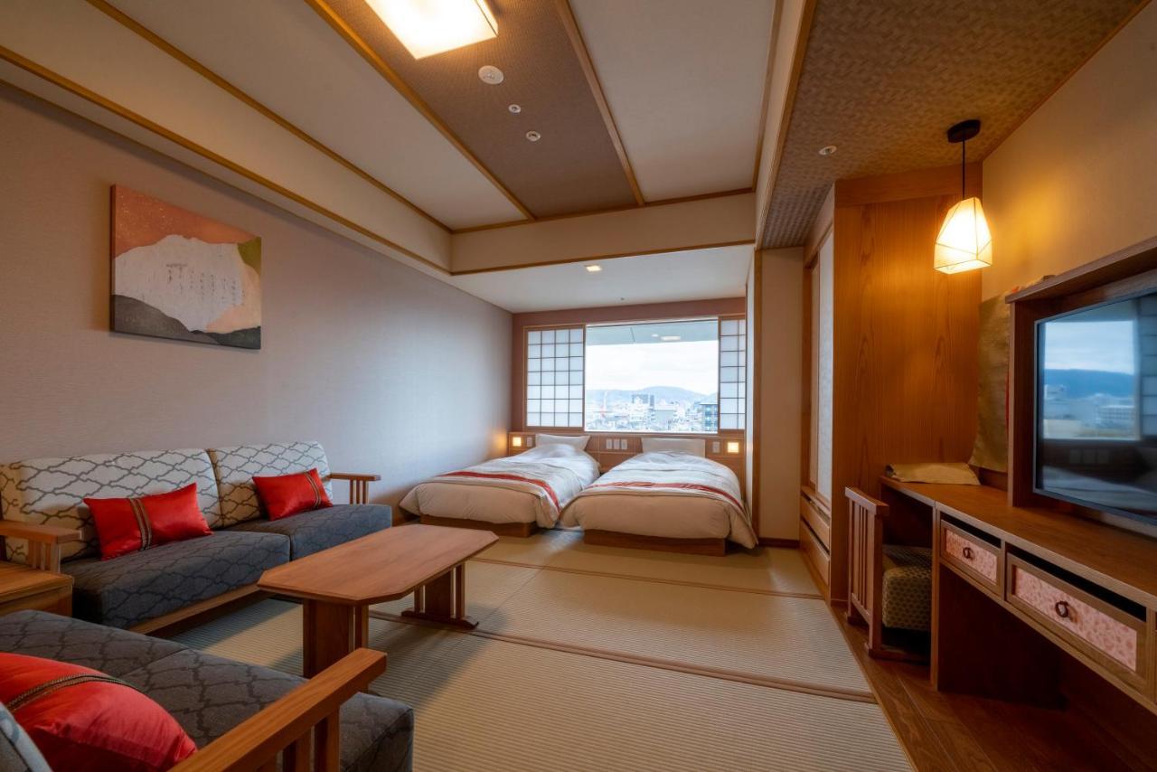 Kyoto Umekoji Kadensho 호텔 외부 사진 A room at the hotel